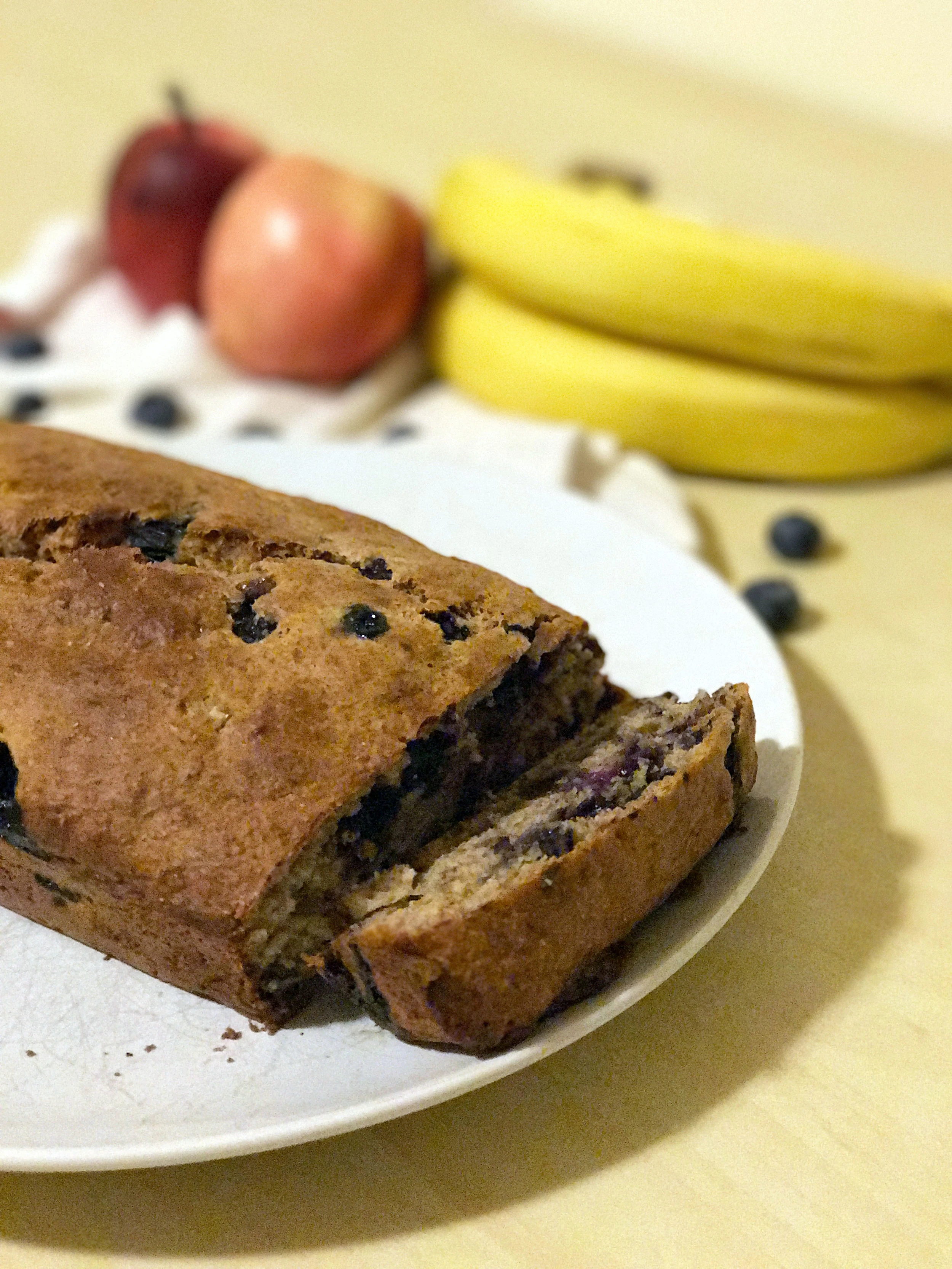 homemade banana blueberry bread